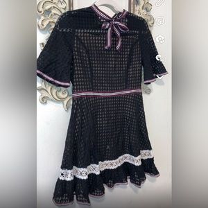 Preppy classy dress worn twice in good condition